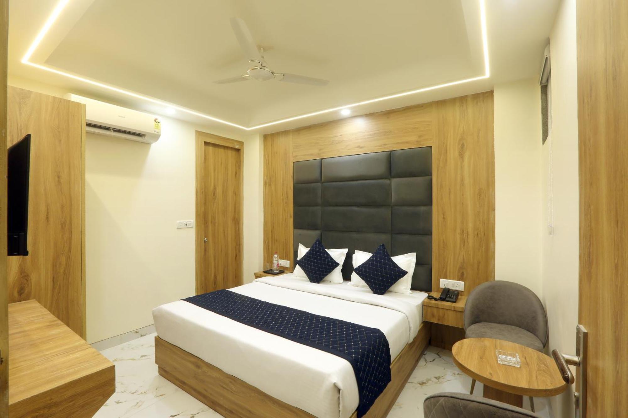 Hotel Luxe Manor Near Delhi Airport New Delhi Extérieur photo