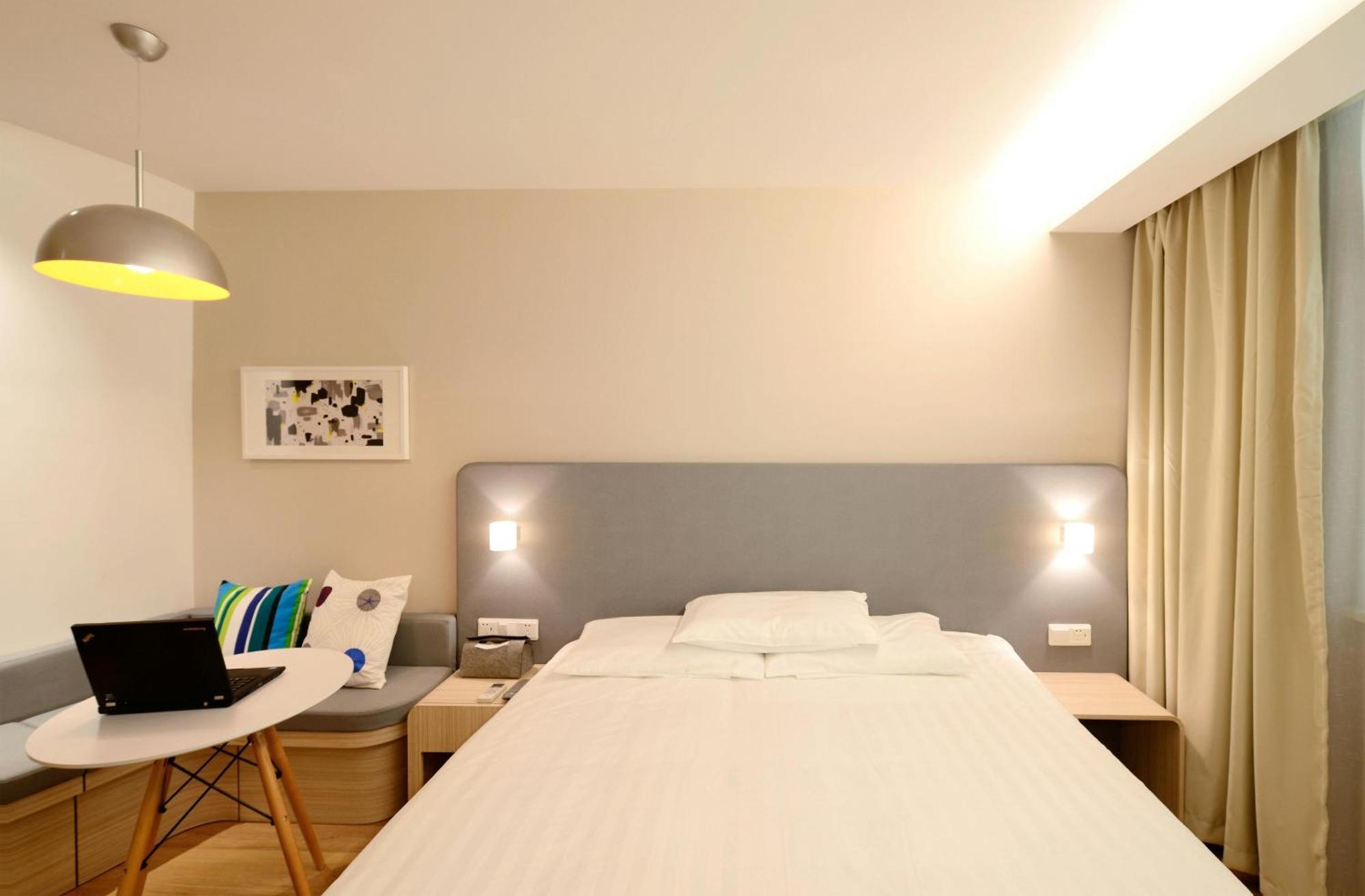 Hotel Luxe Manor Near Delhi Airport New Delhi Extérieur photo