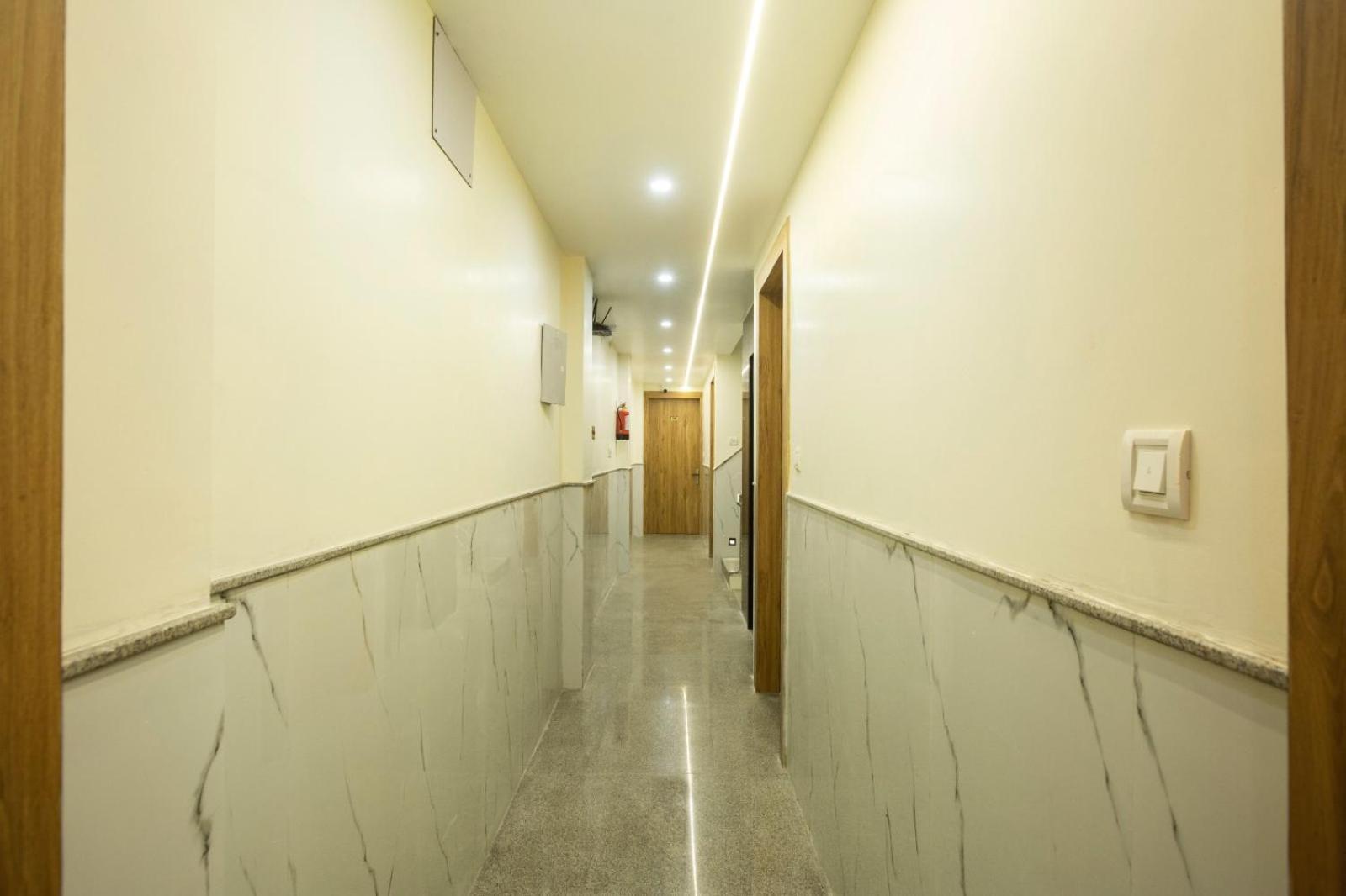 Hotel Luxe Manor Near Delhi Airport New Delhi Extérieur photo